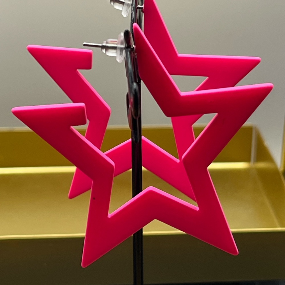Vintage Pink Star Earrings